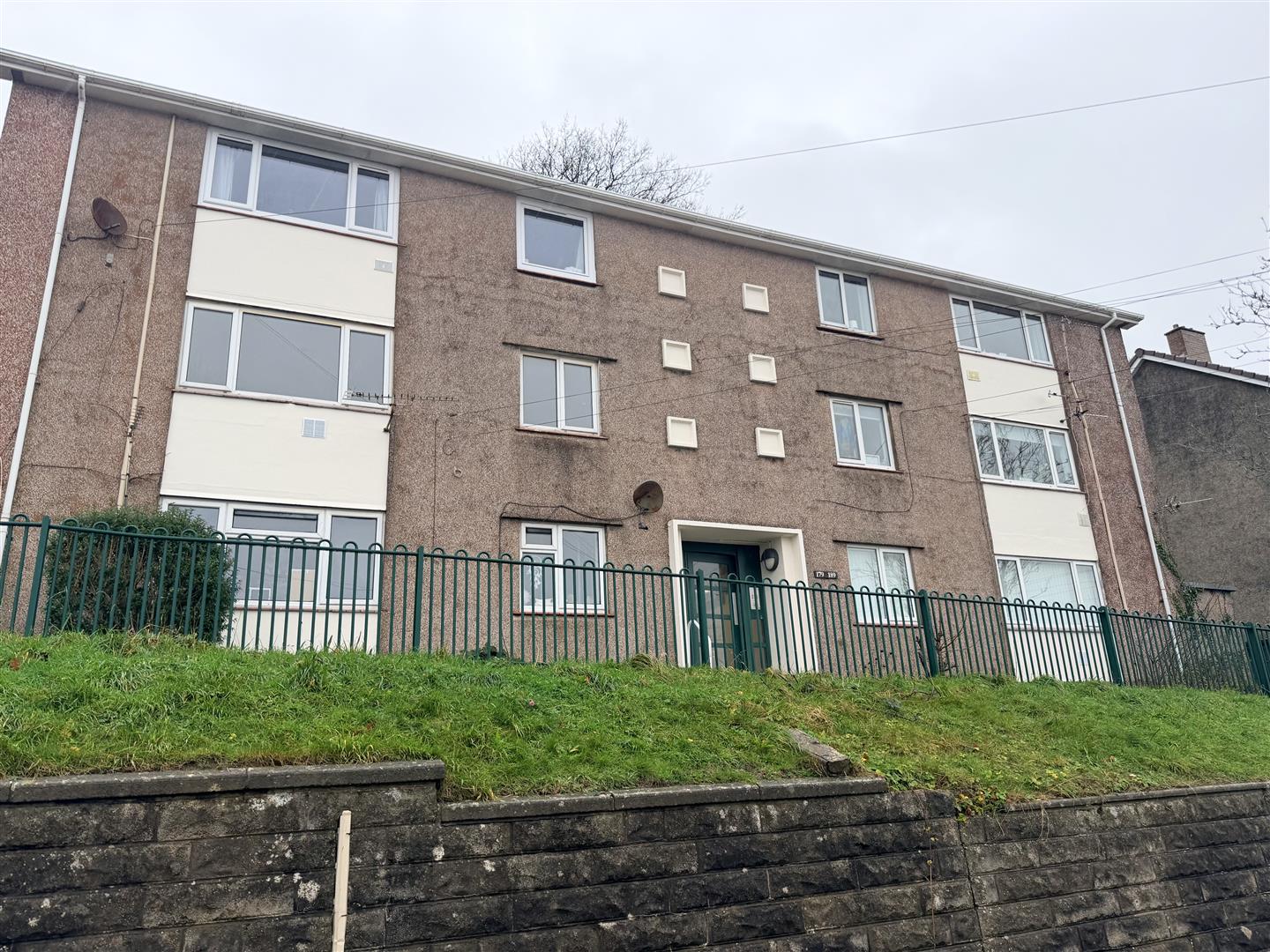 Penlan Crescent, Uplands, Swansea, SA2 0RJ